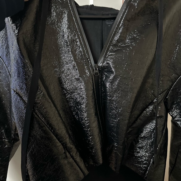 Alo Yoga Jacket - Picture 4 of 8